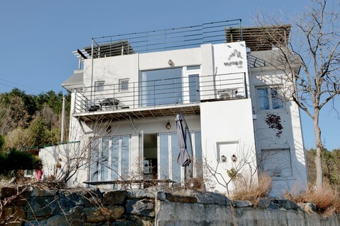 삼척 미술관스테이펜션