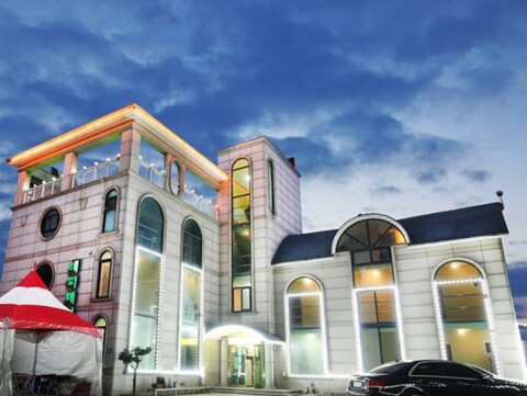 태안(안면도)  해피데이펜션