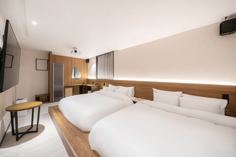 광양 브라운도트호텔 광양덕례점