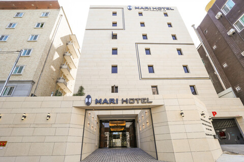 전주 한옥마을 마리호텔 덕진공원점