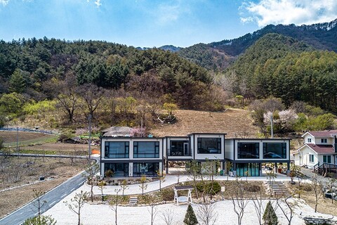 영월 골든파인펜션