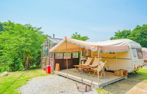 강화도 어반티지글램핑카라반펜션