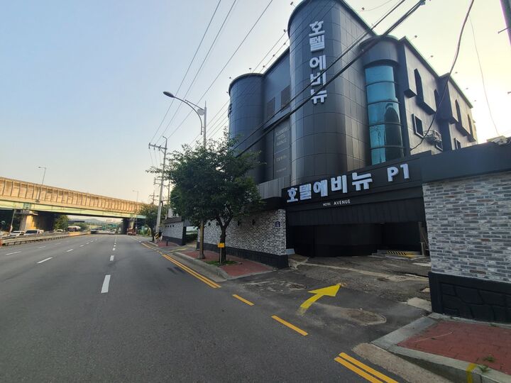 군포 호텔에비뉴-i