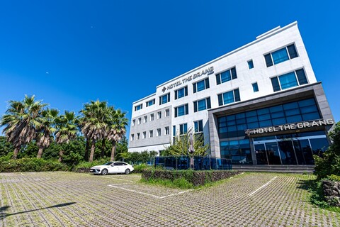 호텔 더그랑 중문점