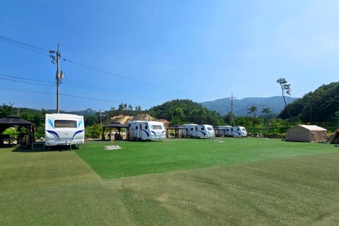 고성 라벤더캠핑앤카라반