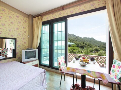 단양 방곡산길따라펜션