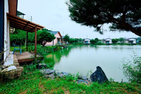 충주 털보낚시펜션