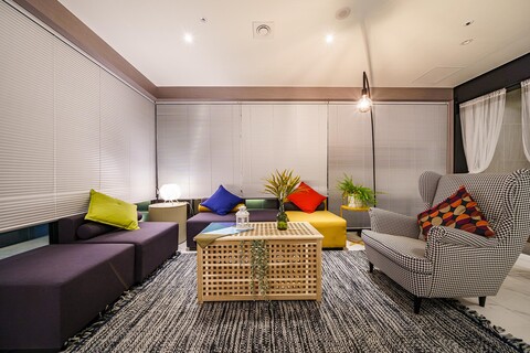 김해 장유 호텔 GRAY(그레이) 195