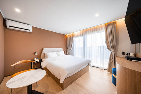 경주 브라운도트 시청점