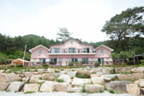 거창 별마중펜션