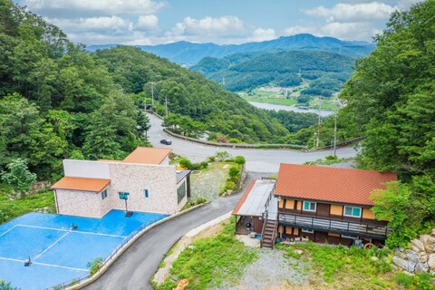 가평 산모퉁이펜션