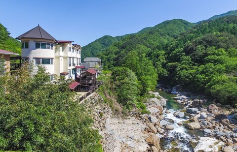 산청 지리산물좋은펜션