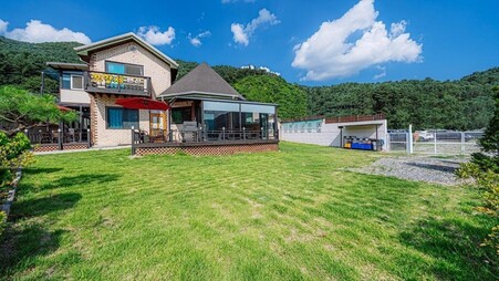 가평 꼬망세펜션