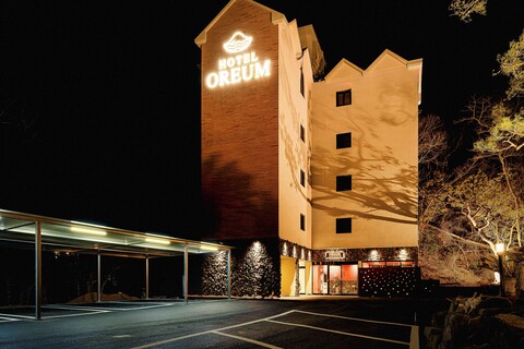 진주 호텔 오름