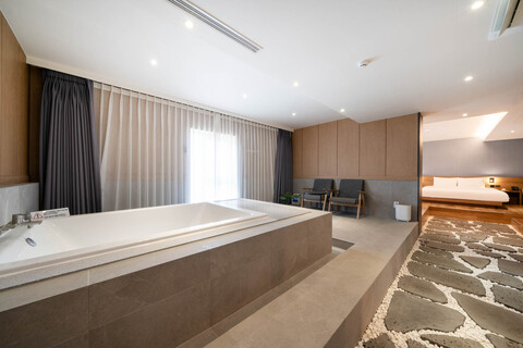 울산 커스텀호텔