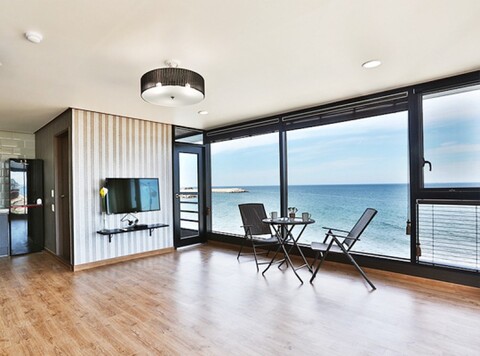 영덕 해변횟집펜션