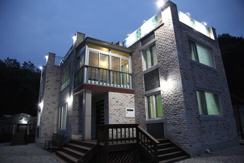 안성 물내음펜션