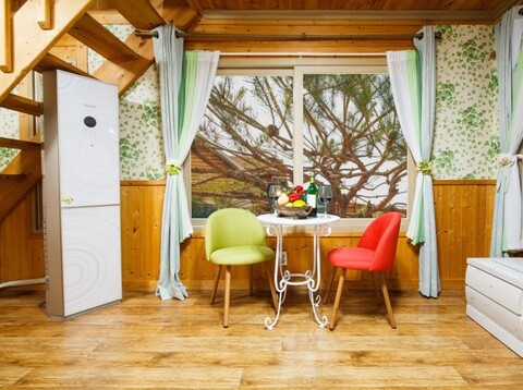 산청 솔바람물결소리펜션