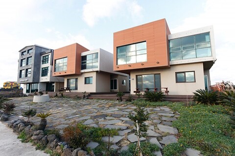 서귀포 제주&라뷰테제주펜션