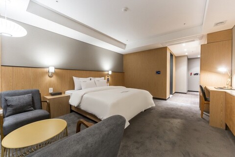 광주 하운드 호텔 충장점(구. 광주워싱턴호텔)