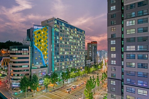 H Avenue 이대점