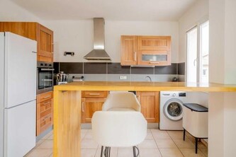 Warm Apartment a/c 2BR/4P - Saint-Tropez