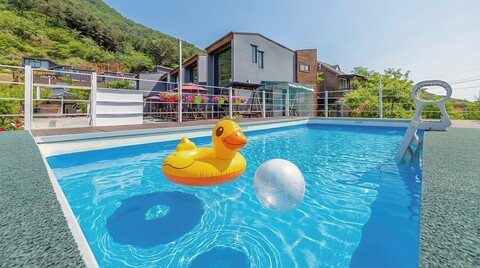 가평 잰트리독채펜션