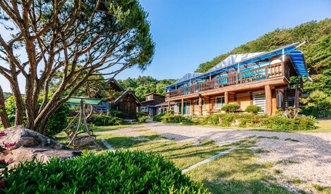 금산 양각산펜션