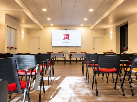 이비스 로마 피에라