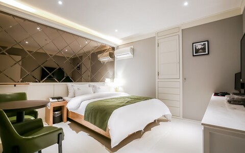 청주 옐로 HOTEL