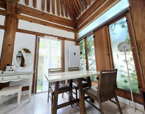 전주 향교길선우가펜션