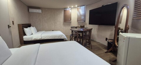 천안 파인 호텔 (HOTEL PINE)