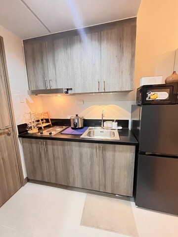 Condo Staycation @the Suite Nest