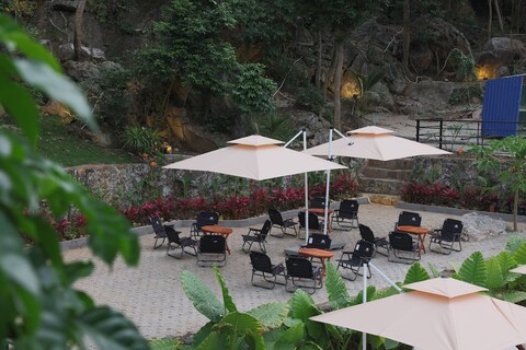 캣 바 세나 밸리 리트리트