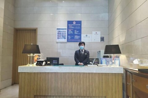 EAC 인터내셔널 아파트먼트 호텔