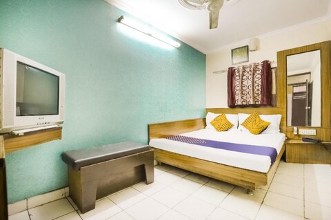 Hotel O Kaka Guest House