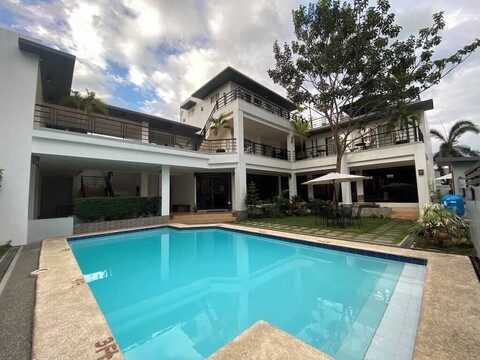 비잉 스위트 다바오