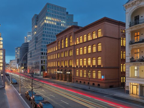 H10 베를린 쿠담