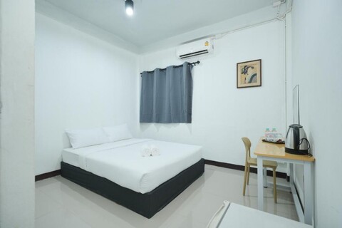 Bob House Khaosan - สามเสน พระนคร