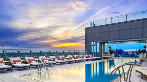 호텔 X 토론토, 하얏트 호텔의 데스티네이션