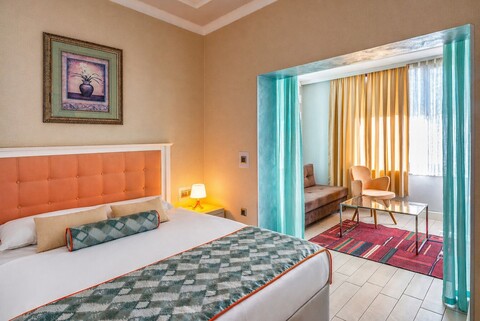 딜라이트 디럭스 아파트