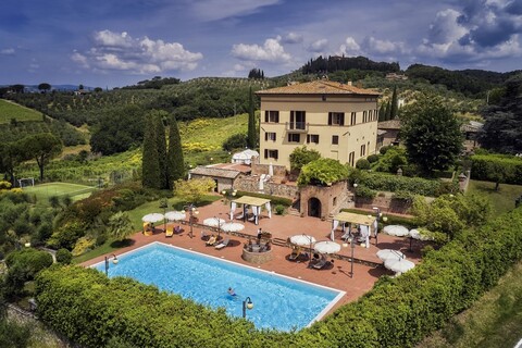 빌라 쿠리나 리조트