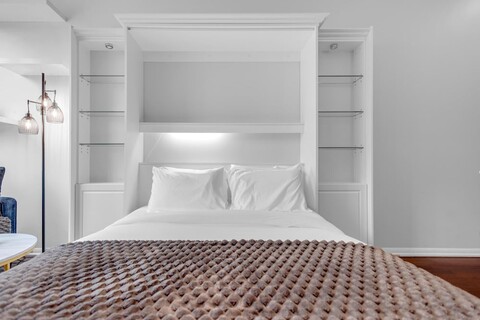 다운타운 토론토의 베이뷰