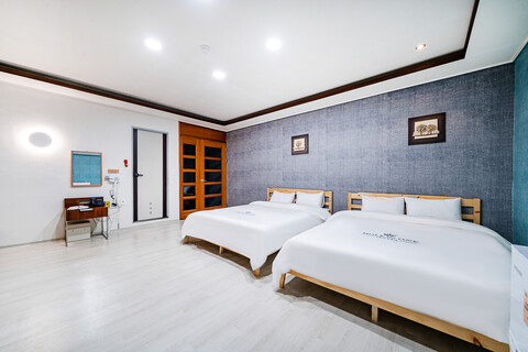 춘천 HOLE IN ONE HOTEL(홀인원)