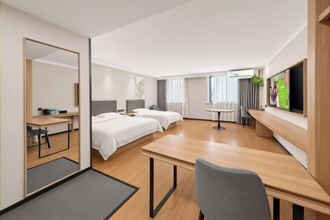 GreenTree Inn Express Hotel (Yangzhou Slender West Hunan Branch)