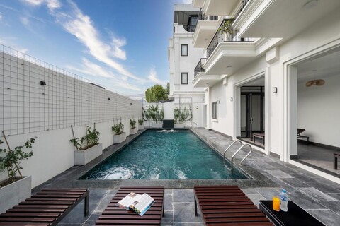 Aluna Hotel