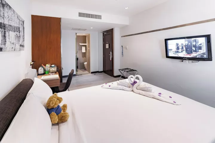 S33 Compact Sukhumvit Hotel