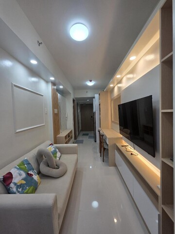 Shore 3 tower 3 residences 
