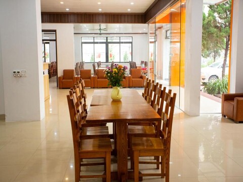 Hoà Bình Tam Đảo Hotel