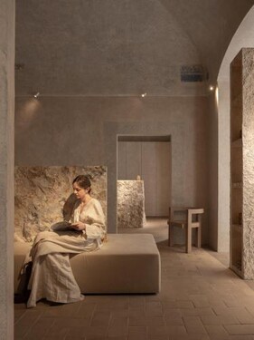 Nomos Hotel